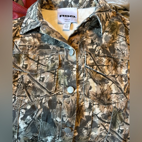 Camo Jean Jacket - Picture 11 of 16